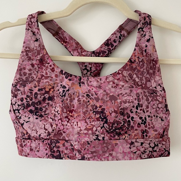 Athleta Ultimate Bra, Dynamic Leopard, Size Small for A-C - Picture 2 of 4